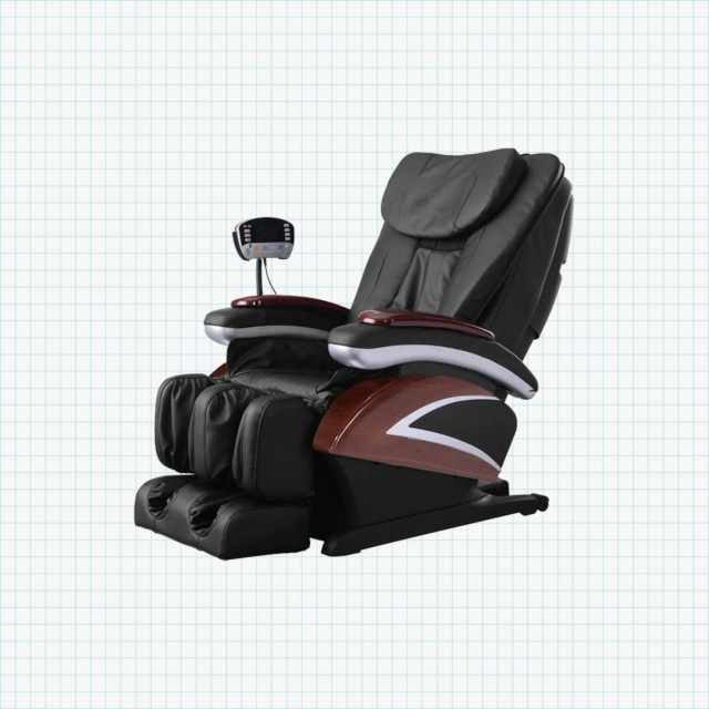 Best Massage Chair Reviews (And Buying Guide) For 2024