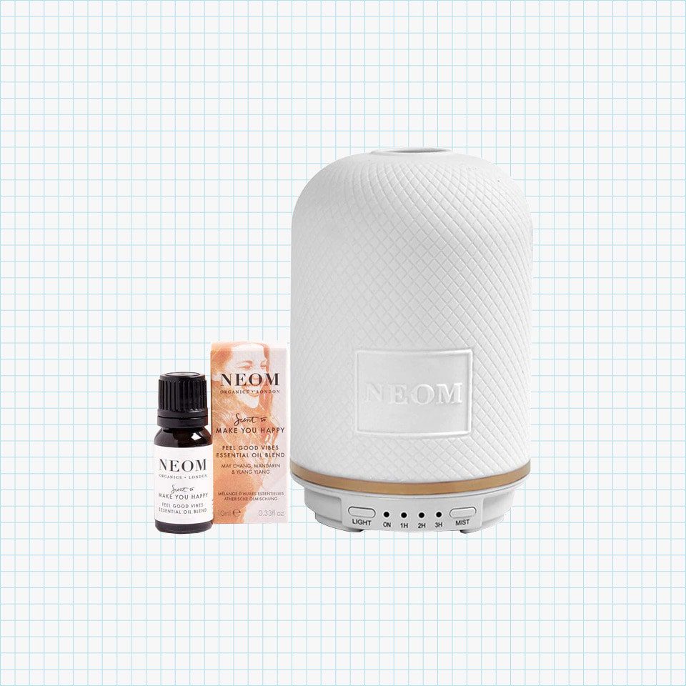 NEOM – Wellbeing Pod Essential Oil Diffuser & Feel Good Vibes Oil Scent